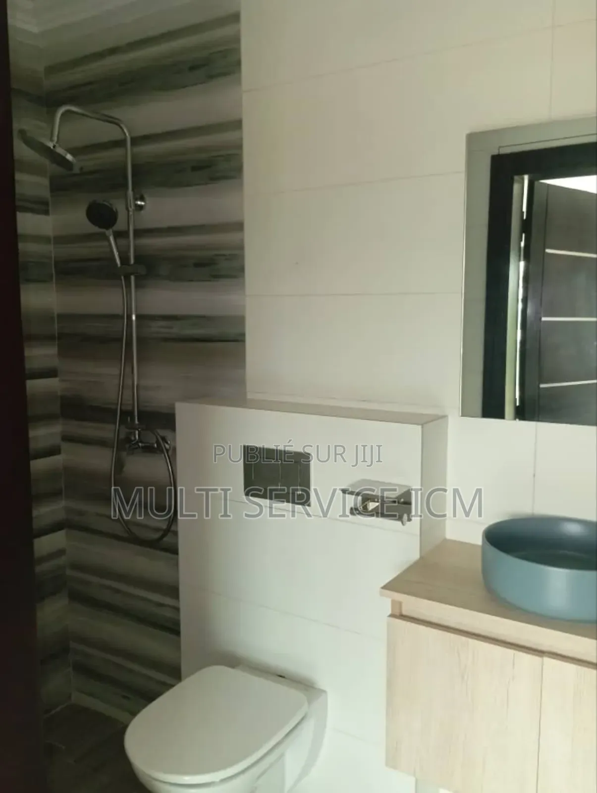 Furnished 3chbre Duplex dans Ismaël Coulibaly, Cocody à Vendre