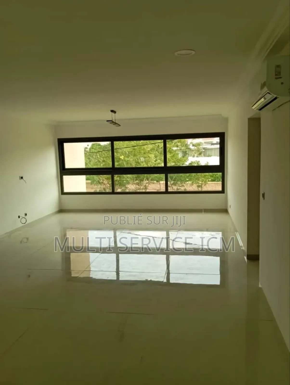 Furnished 3chbre Duplex dans Ismaël Coulibaly, Cocody à Vendre