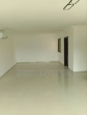 Furnished 3chbre Duplex dans Ismaël Coulibaly, Cocody à Vendre