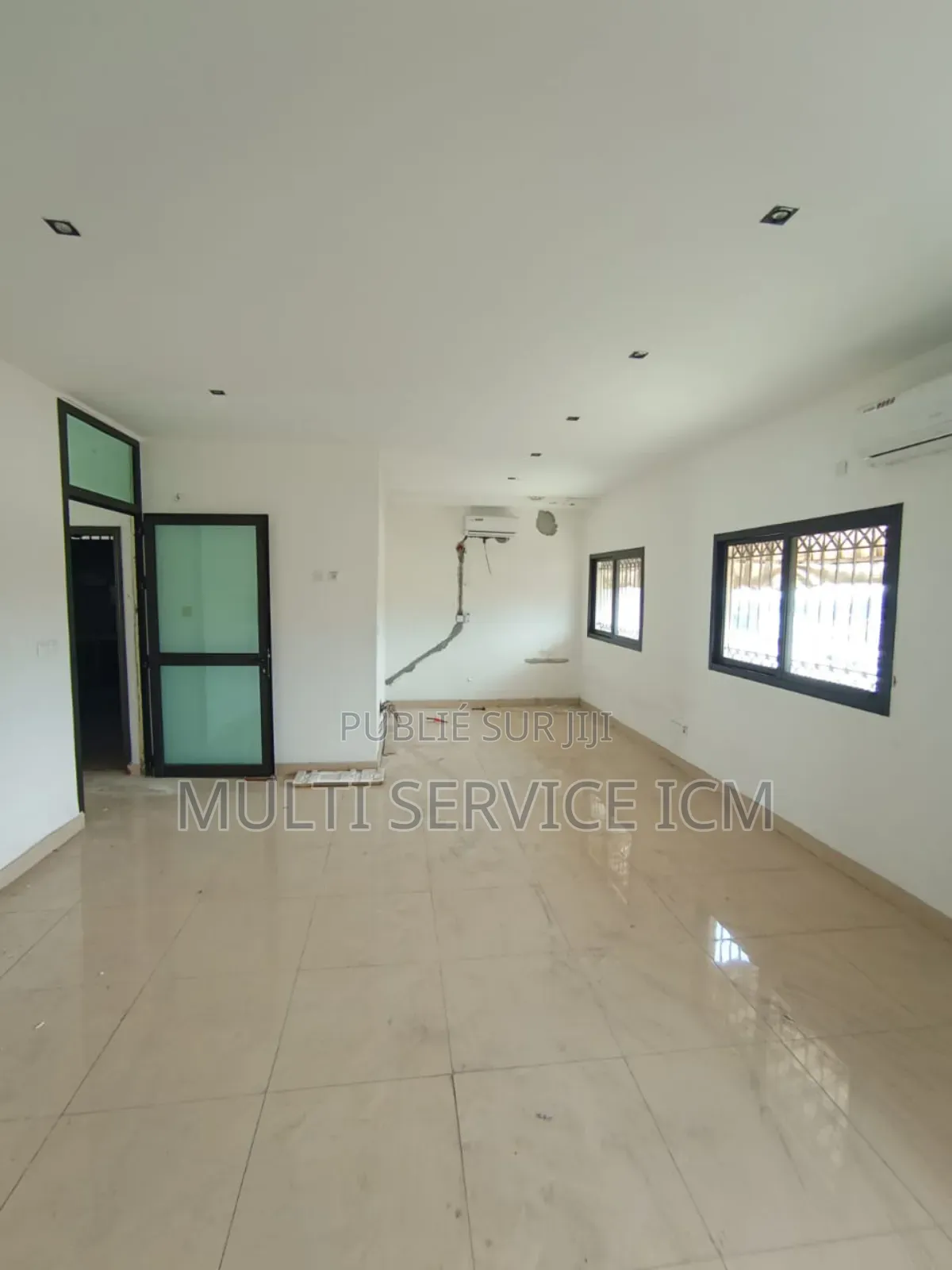 3chbre Appartement partagé dans Ismaël Coulibaly, Cocody à Louer