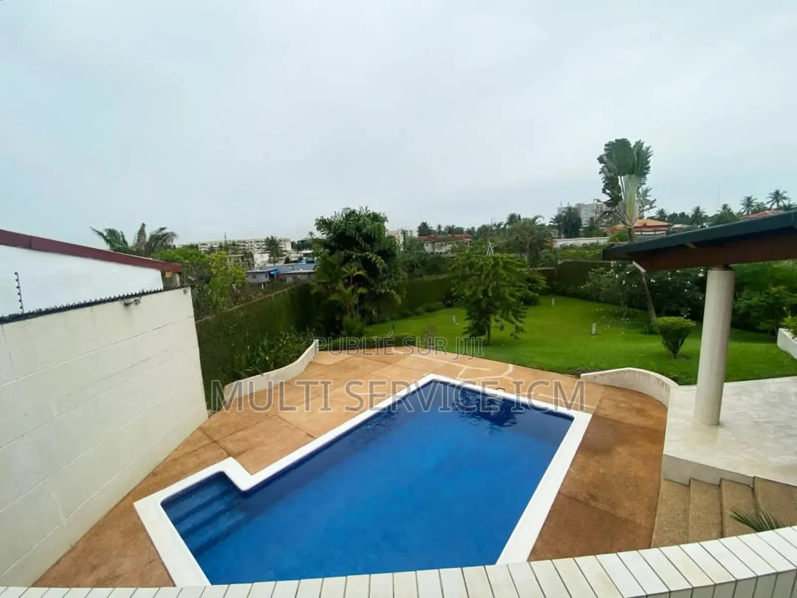 6chbre Duplex dans Ismaël Coulibaly, Cocody à Vendre