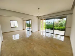 6chbre Duplex dans Ismaël Coulibaly, Cocody à Vendre