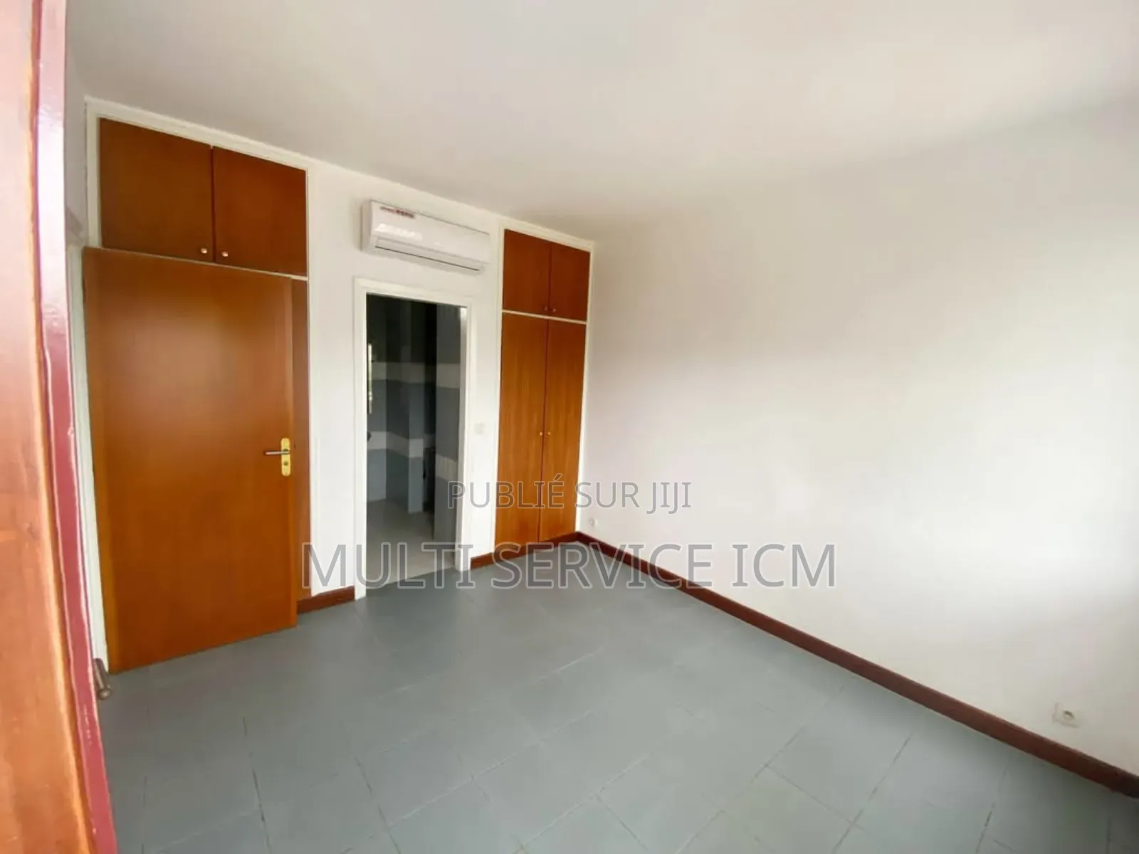 6chbre Duplex dans Ismaël Coulibaly, Cocody à Vendre