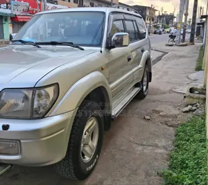 Toyota Land Cruiser Prado 3.0 D-4D 2003 Gris