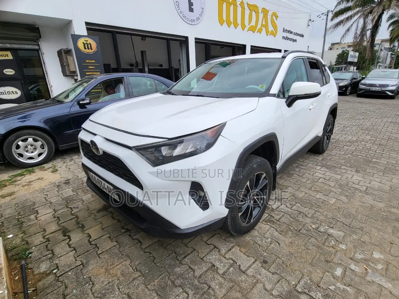 Toyota RAV4 LE AWD 2020 Blanc