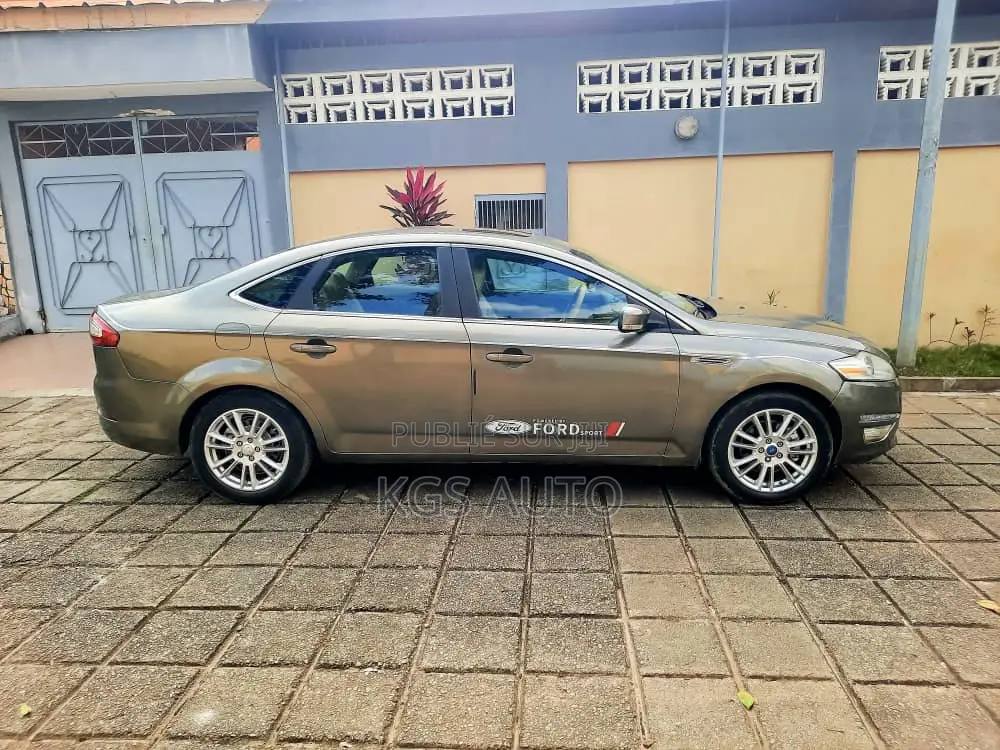 Ford Mondeo 2014 Marron