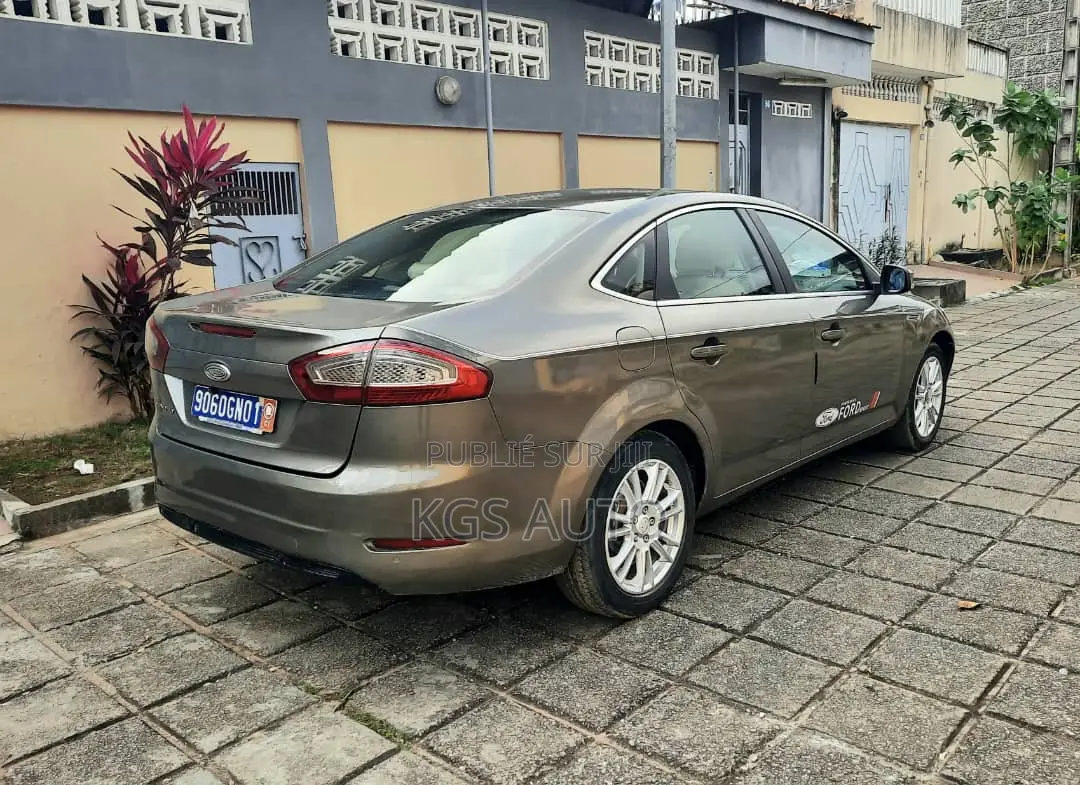 Ford Mondeo 2014 Marron