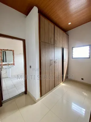 Photo - 5chbre Duplex dans Ismaël Coulibaly, Cocody à Louer