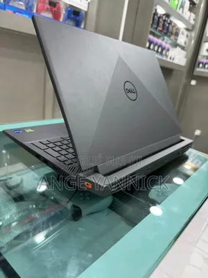 New Ordinateur portable Dell G15 5511 16GB Intel Core i7 SSD 512GB