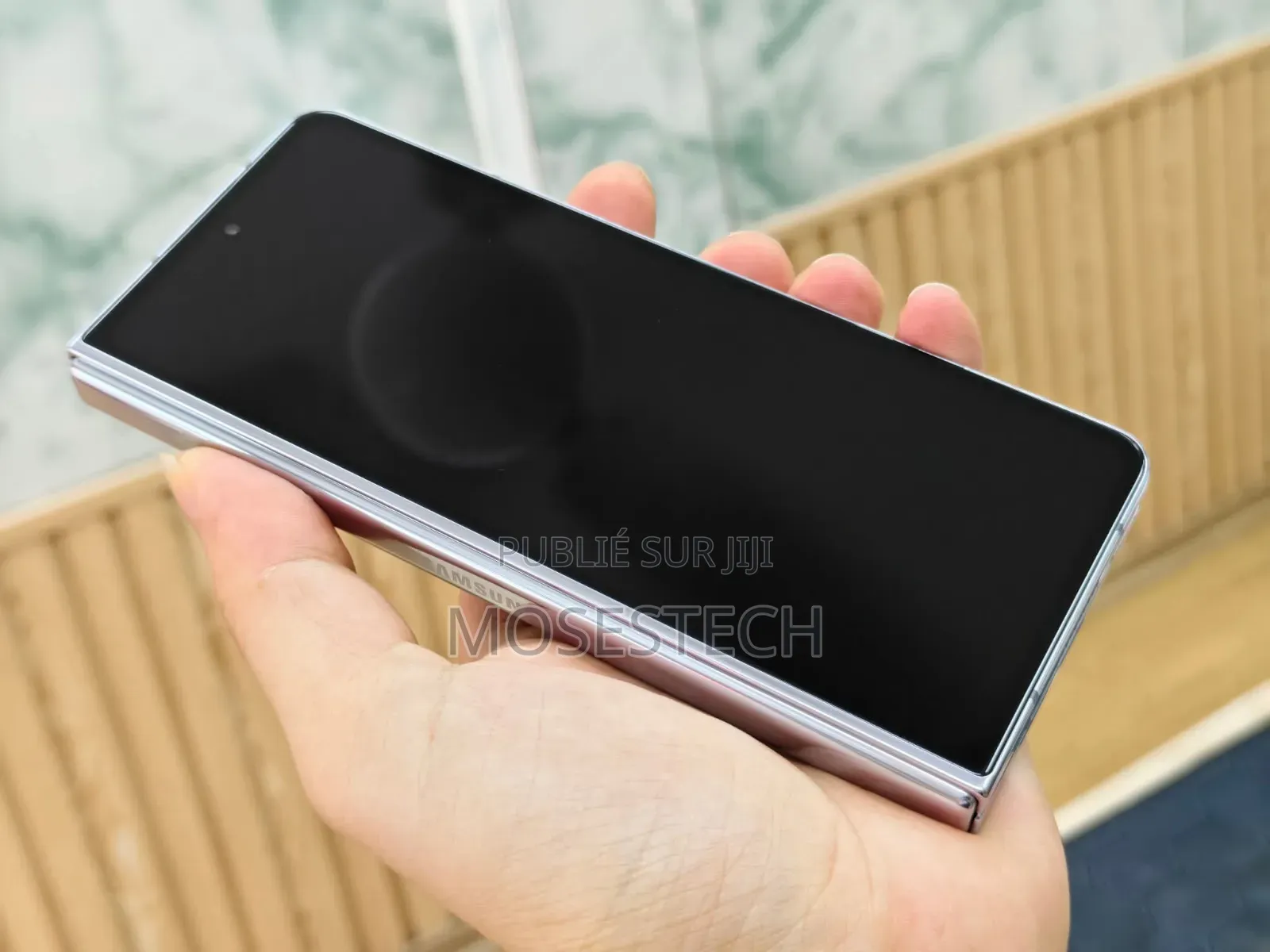 New Samsung Z 16 GB Noir