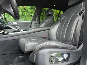 BMW X6 xDrive40i 2022 Blanc cassé