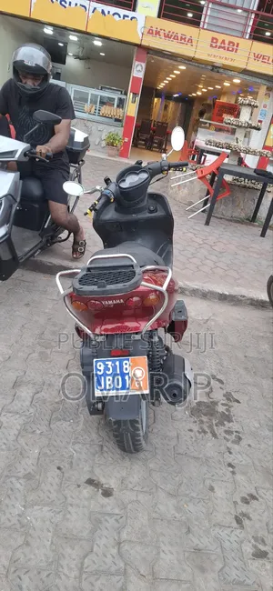 Yamaha YBR125 2018 Rouge