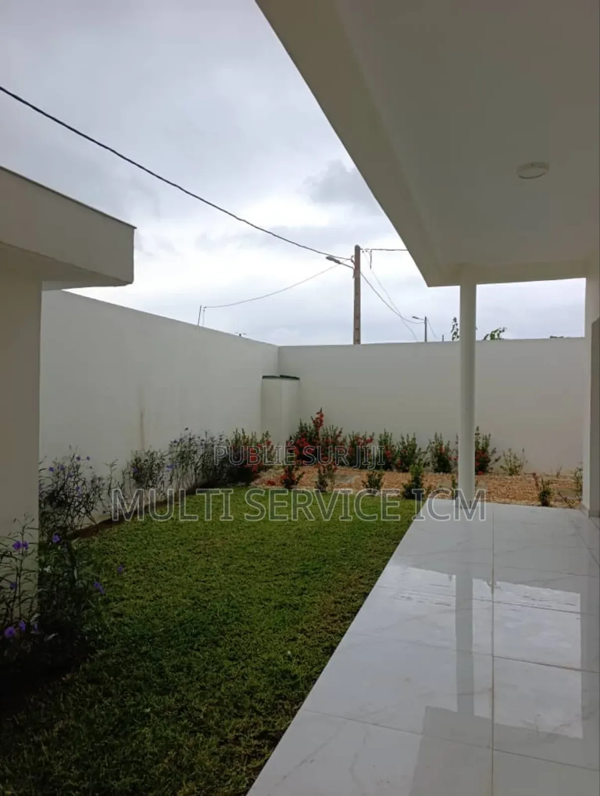 3chbre Duplex dans Ismael Coulibaly, Bingerville à Vendre