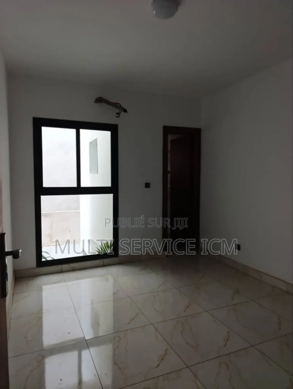 3chbre Duplex dans Ismael Coulibaly, Bingerville à Vendre