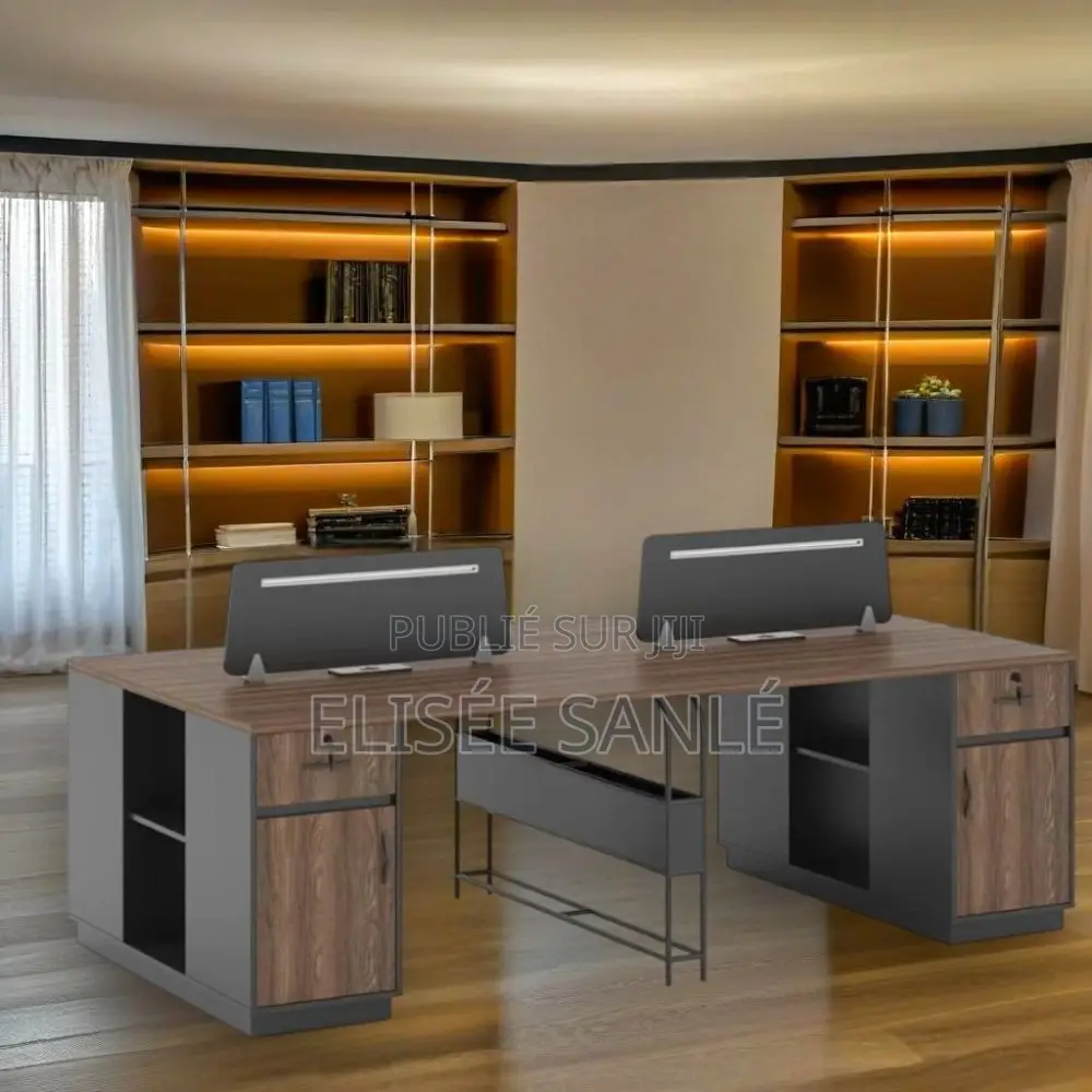 Bureau De Direction Moderne 
Haut De Gamme