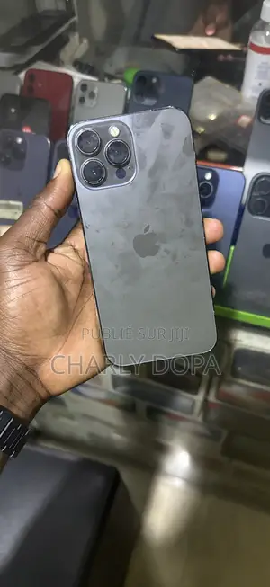 Photo - Apple iPhone 13 Pro Max 128 GB Noir