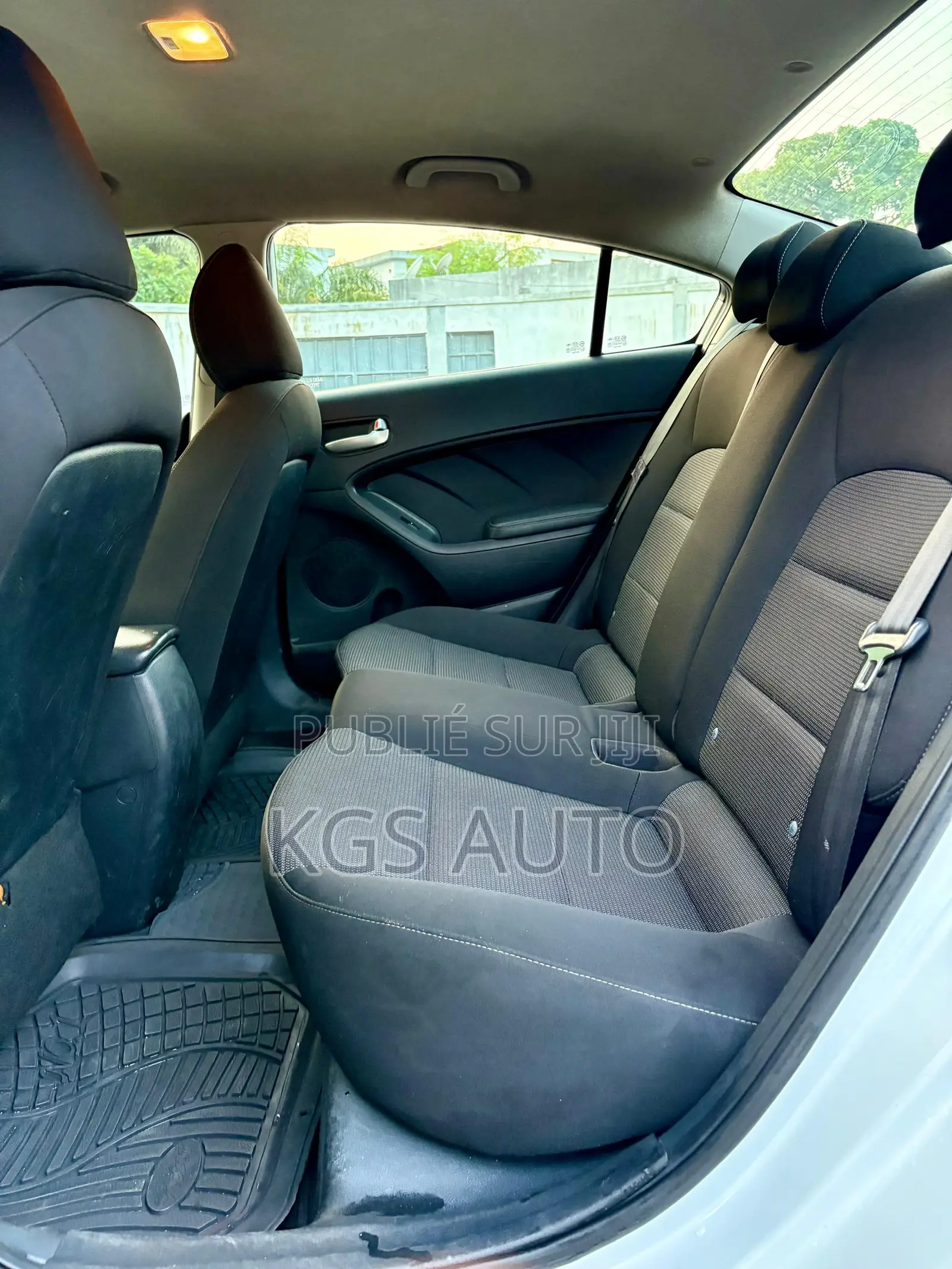 Kia Forte S Sedan 2018 Blanc