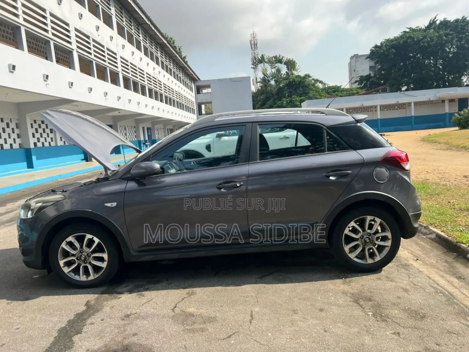 Hyundai i20 2021 Gris