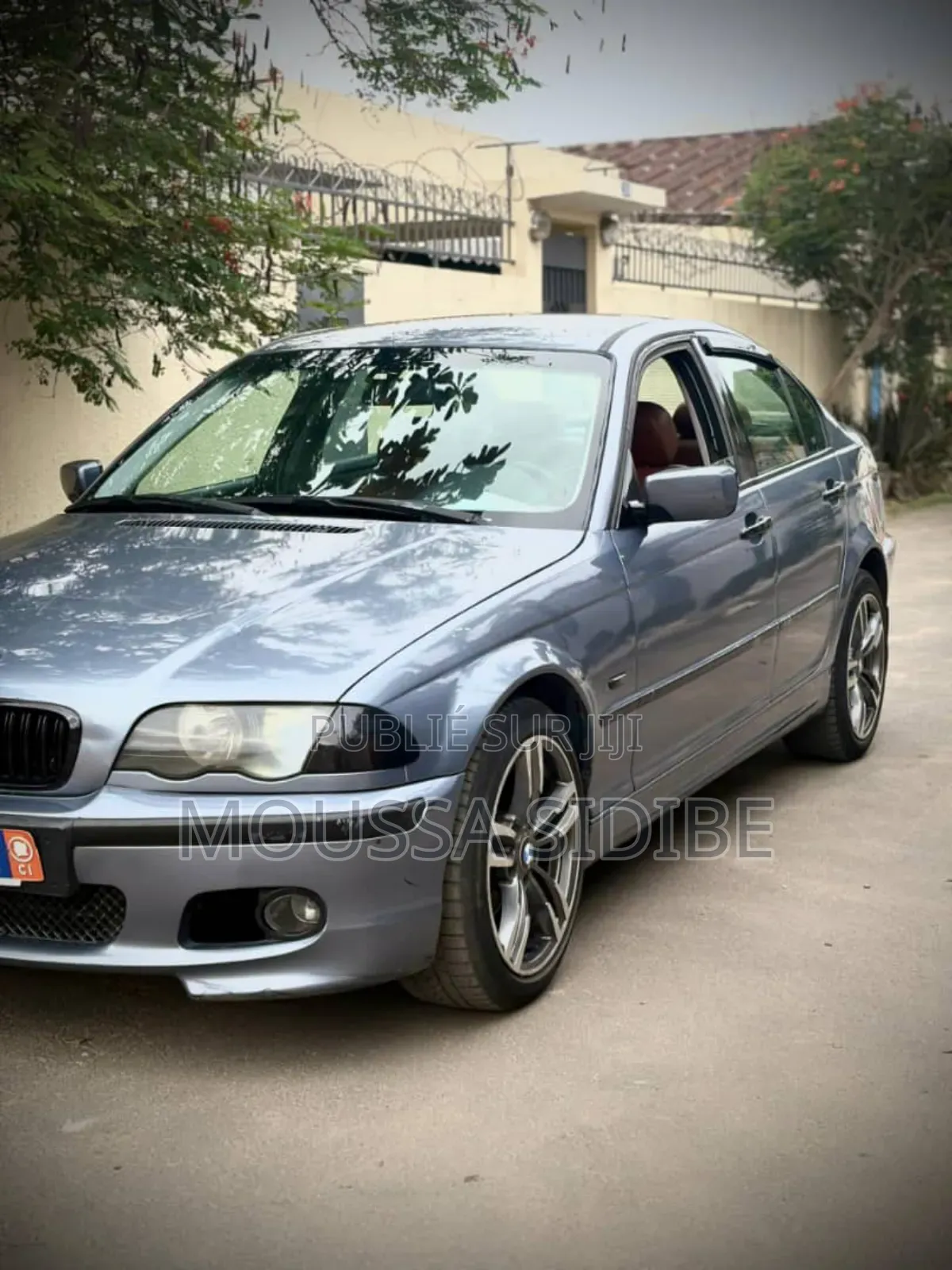 BMW 3 Series 316i RWD 2005 Gris
