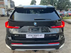 New BMW X1 2025 Noir