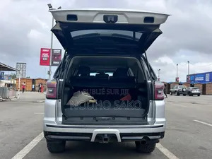 Toyota 4-Runner 2022 Gris