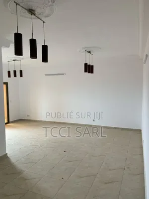 Photo - 2chbre Appartement dans Kady Yago, Cocody à Louer