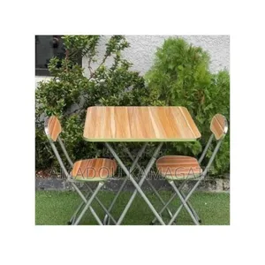 Photo - Table Pliante + 2 Chaises