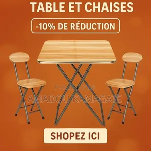 Table Pliante + 2 Chaises