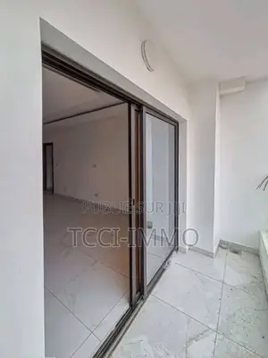 2chbre Appartement dans Tcci Sarl, Bingerville à Louer