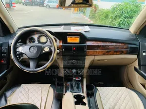 Mercedes-Benz GLK-Class 2010 Noir