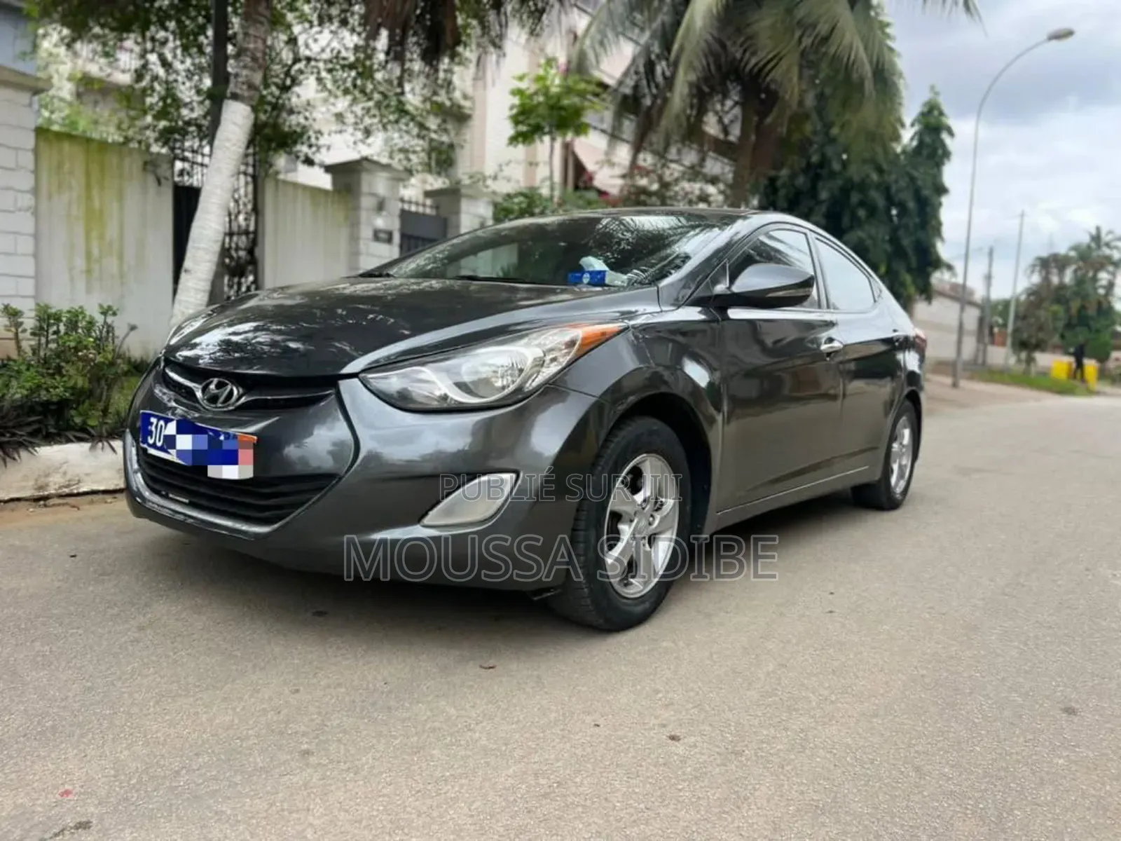 Hyundai Avante 2015 Gris