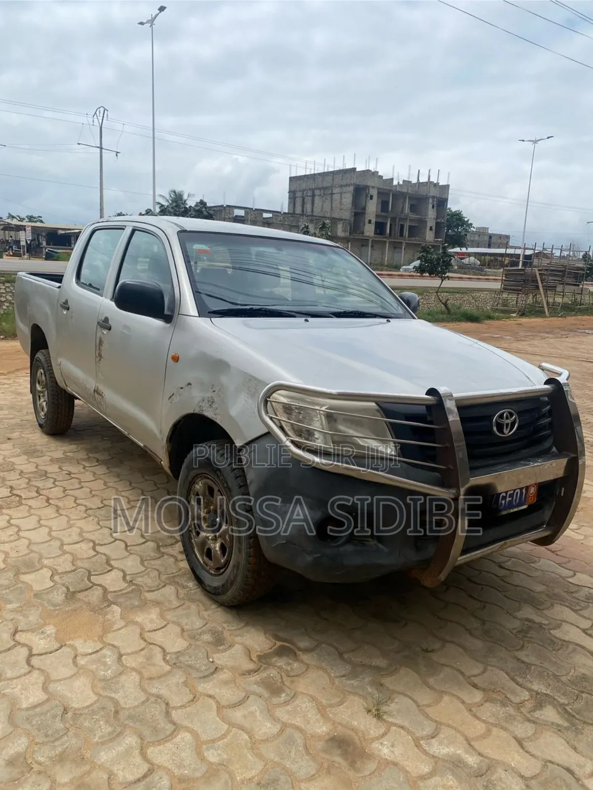 Toyota Hilux 2014 Gris