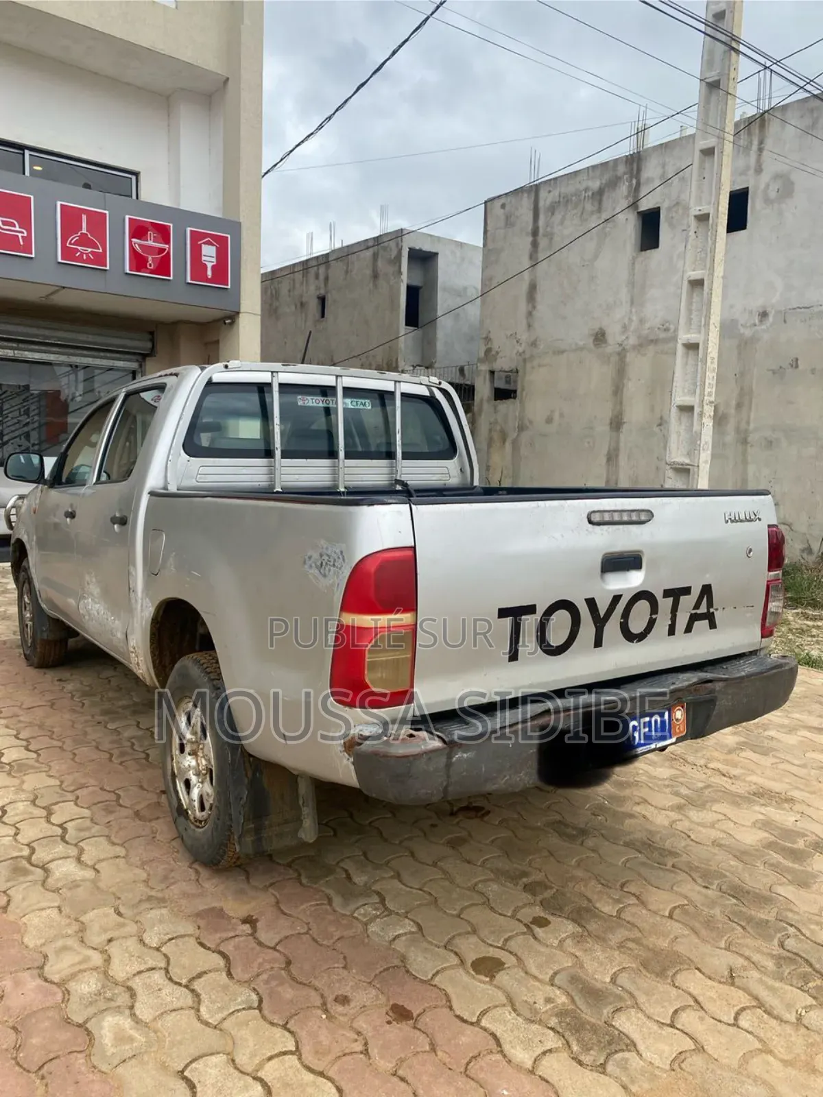 Toyota Hilux 2014 Gris