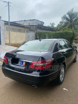 Mercedes-Benz E350 2012 Noir