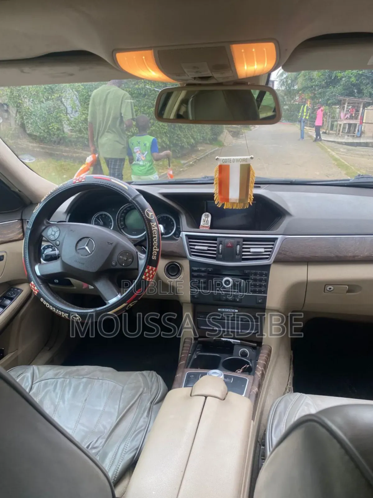 Mercedes-Benz E350 2012 Noir