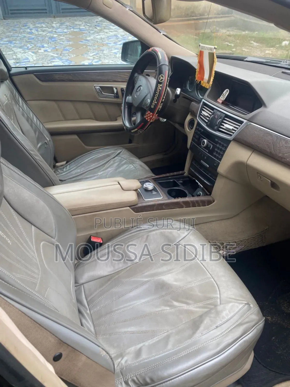 Mercedes-Benz E350 2012 Noir