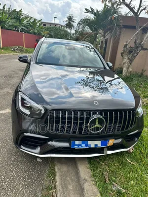Photo - Mercedes-Benz GLC-Class 2019 Black