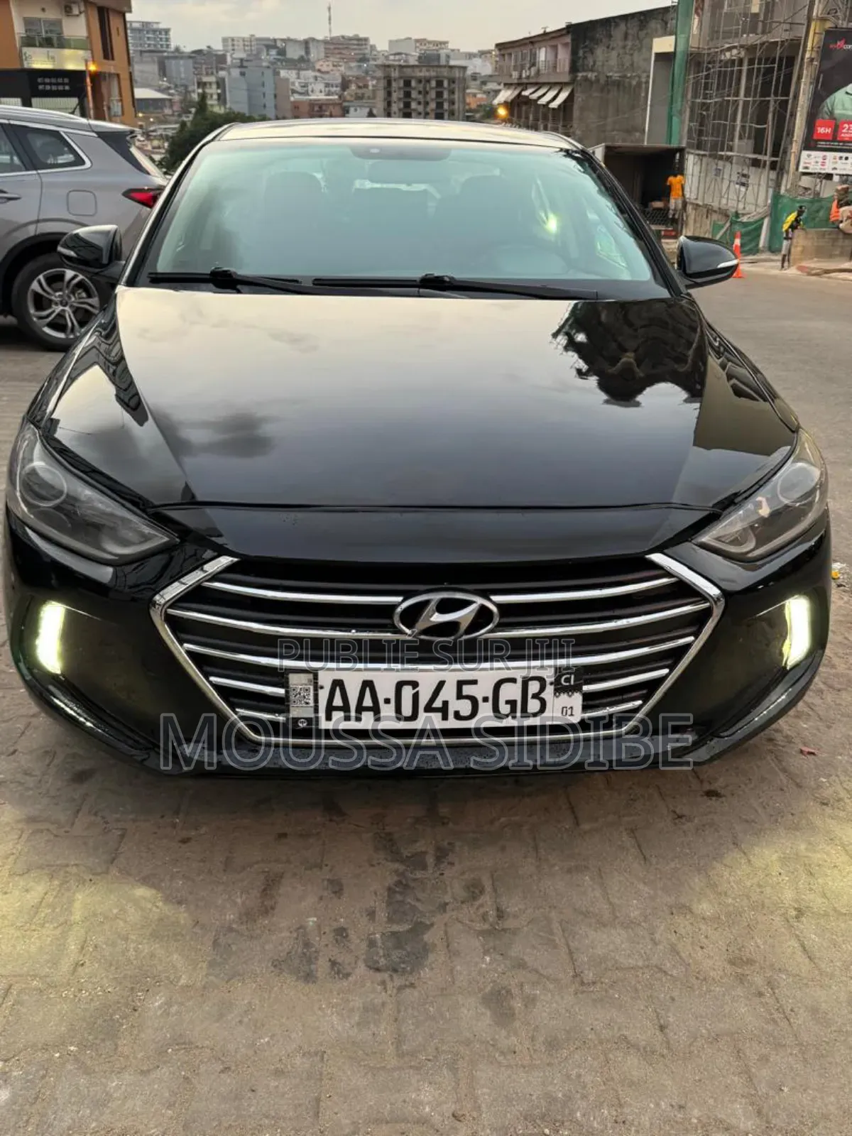 Hyundai Elantra 2018 Argenté