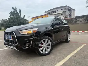 Photo - Mitsubishi RVR 2016 Noir Mat