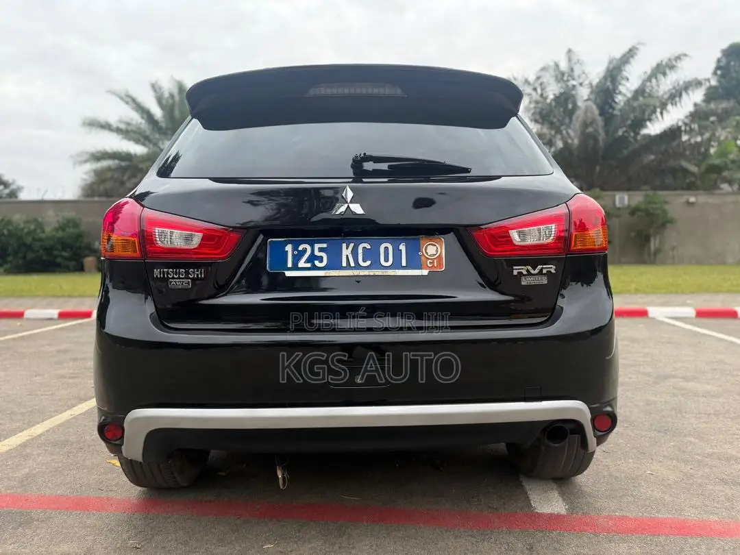 Mitsubishi RVR 2016 Noir Mat