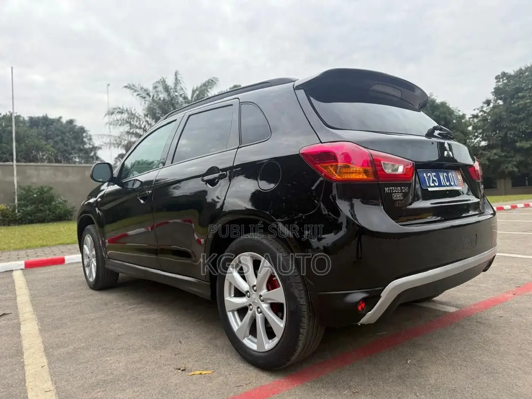 Mitsubishi RVR 2016 Noir Mat