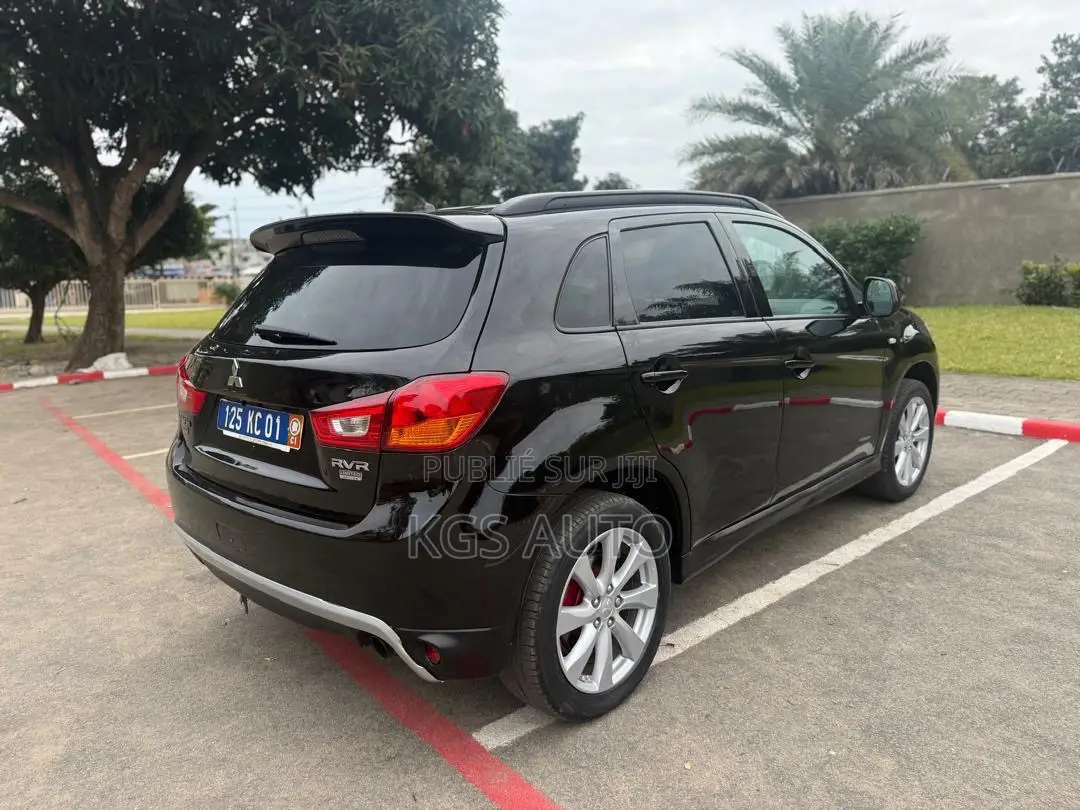 Mitsubishi RVR 2016 Noir Mat
