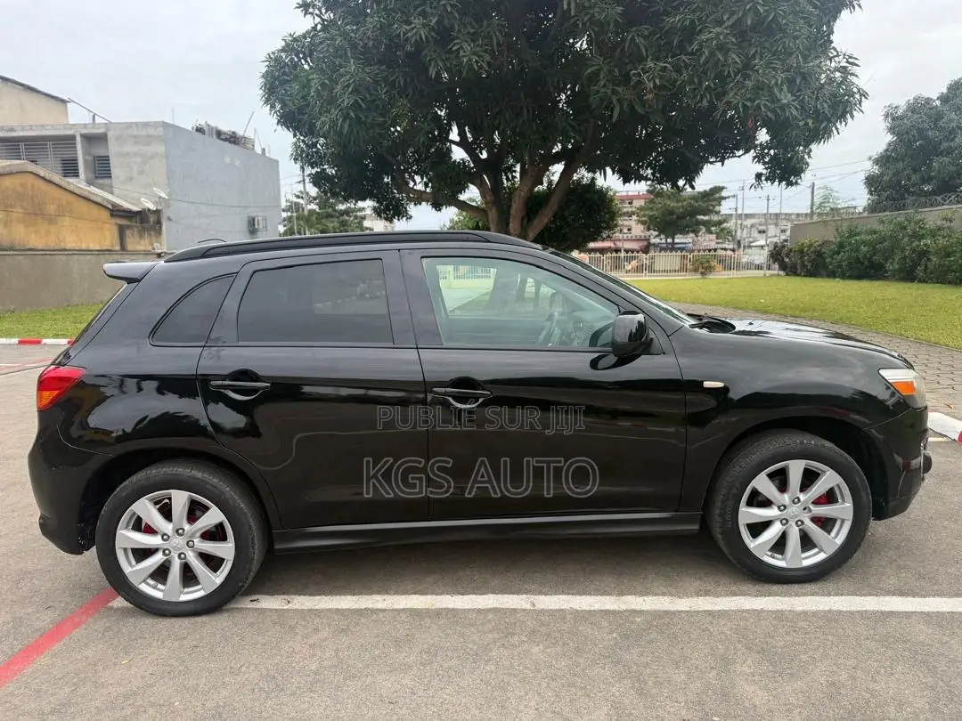 Mitsubishi RVR 2016 Noir Mat