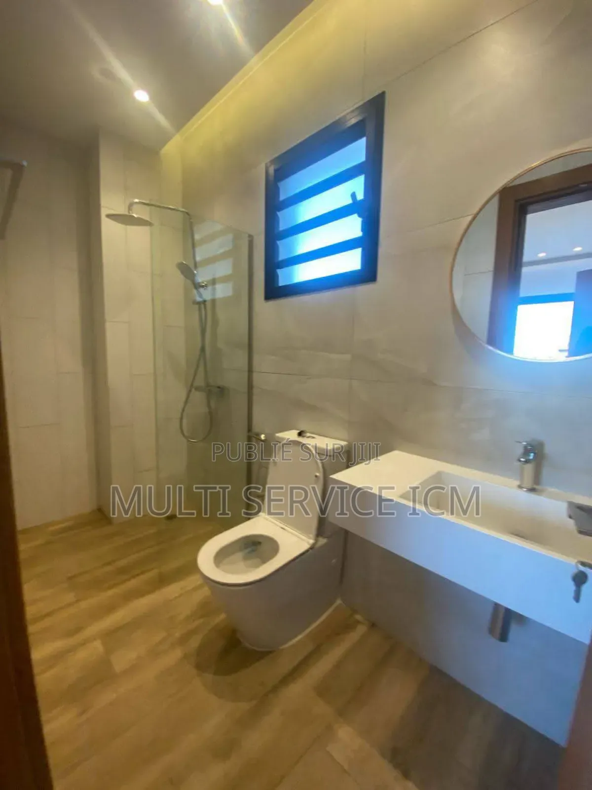 4chbre Blocs d'appartements dans Cocody à Vendre