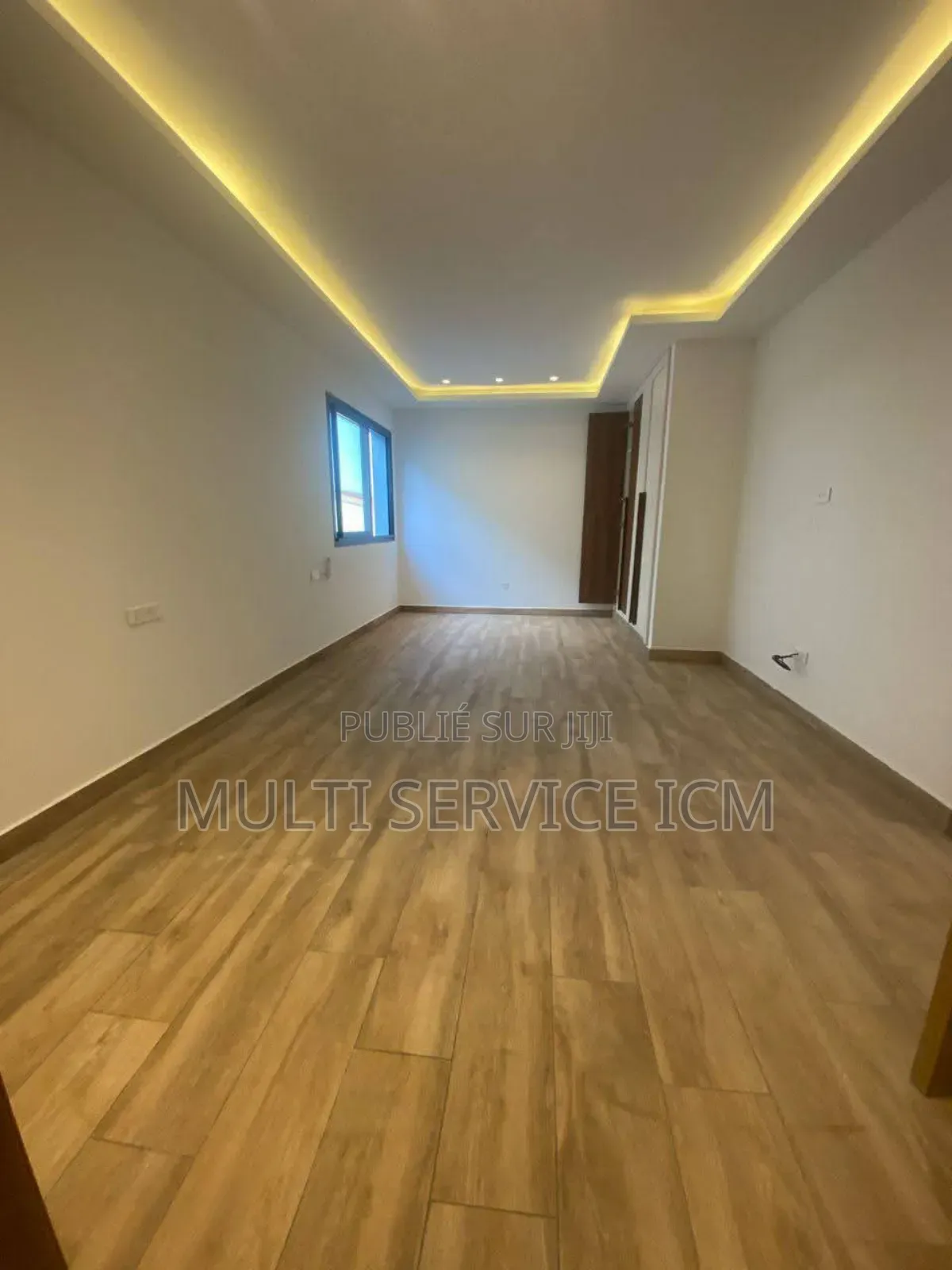 4chbre Blocs d'appartements dans Cocody à Vendre