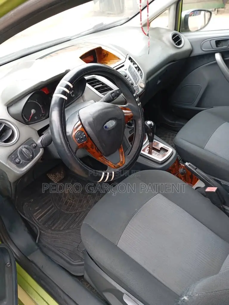 Ford Fiesta 2011 Vert