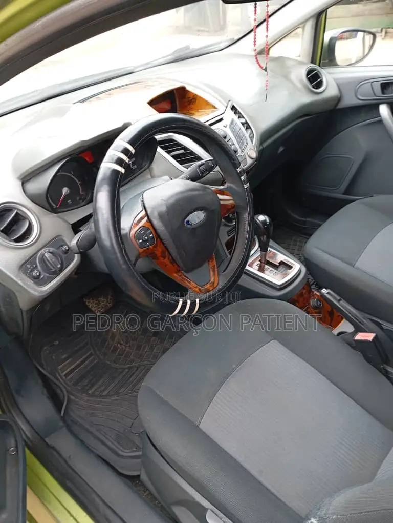 Ford Fiesta 2011 Vert