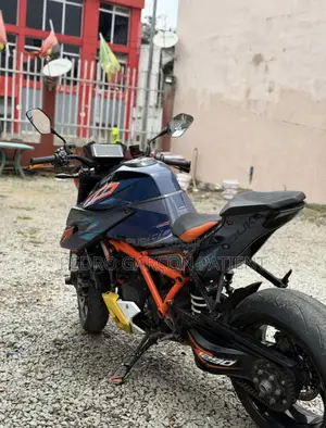 KTM 2023 Argenté