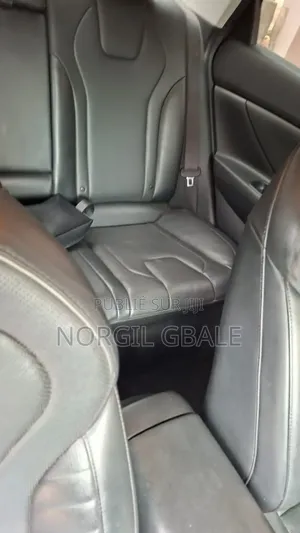 New Hyundai Elantra Limited 2022 Black