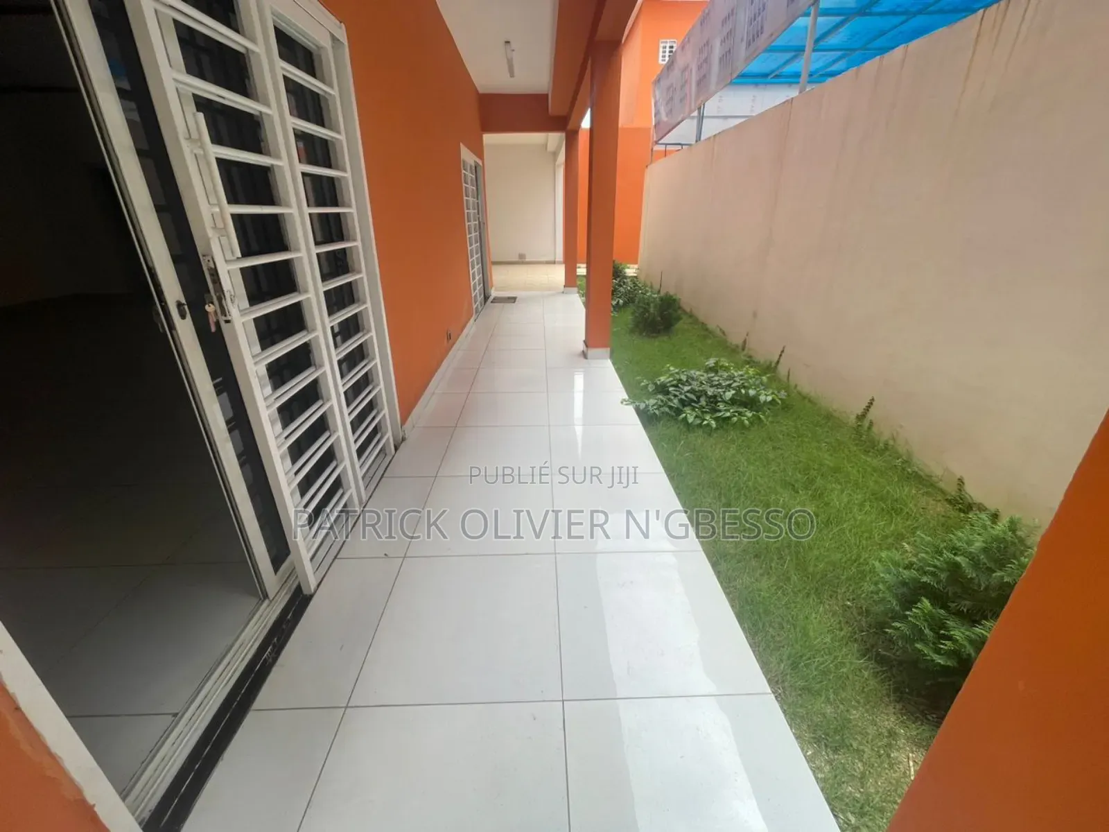 5chbre Villa dans Phoenix Tc Immo, Cocody à Louer